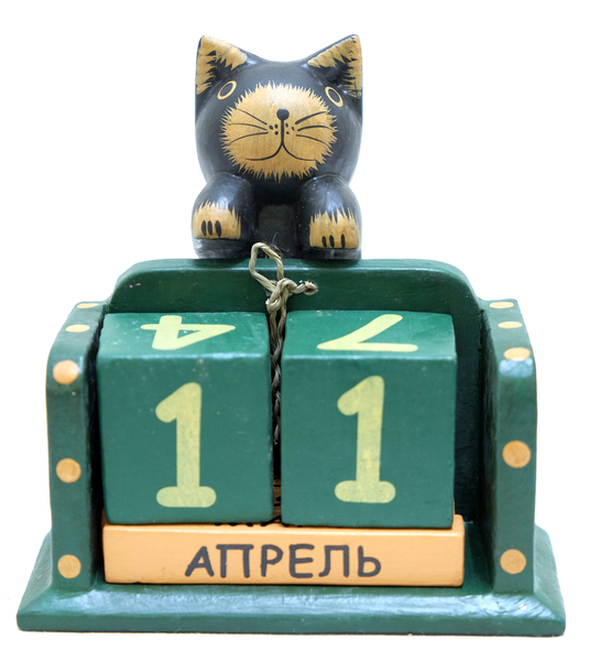 Календарь с висячим на веревочке котом, цвета в ассортименте (к-354)