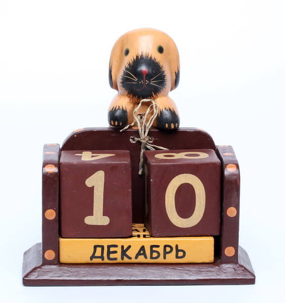 Календарь с висячим на веревочке котом, цвета в ассортименте (к-354)