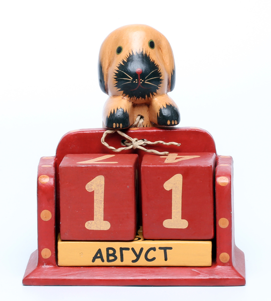 Календарь с висячим на веревочке котом, цвета в ассортименте (к-354)